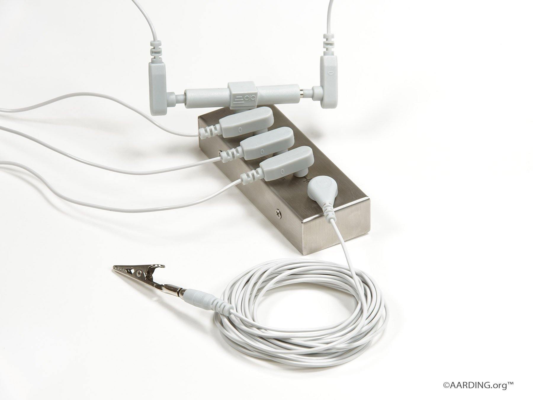 Earthing accessories, earthing pin, plugs - Aarding